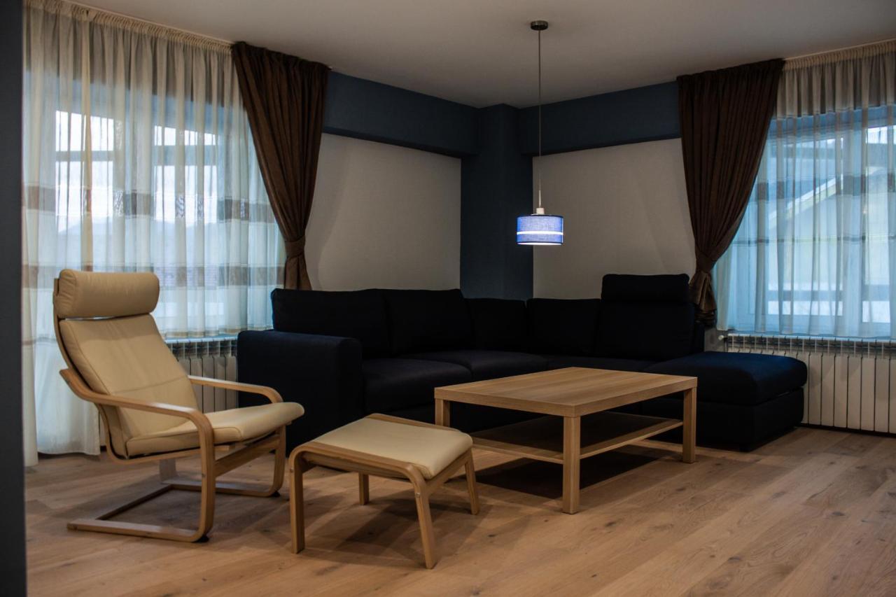 Eurocomfort Apartments Piatra Neamţ エクステリア 写真